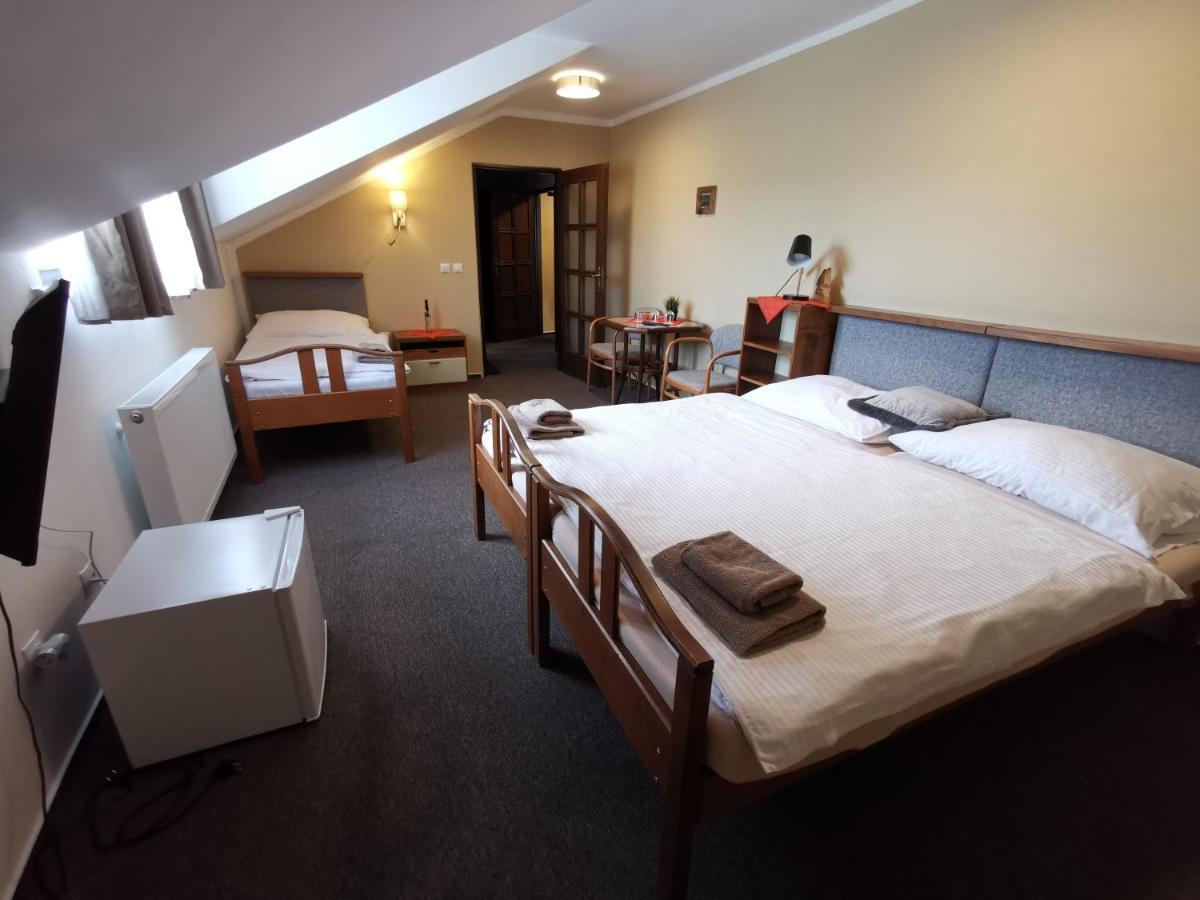 Hotel Stary Mlyn Jeseník Extérieur photo