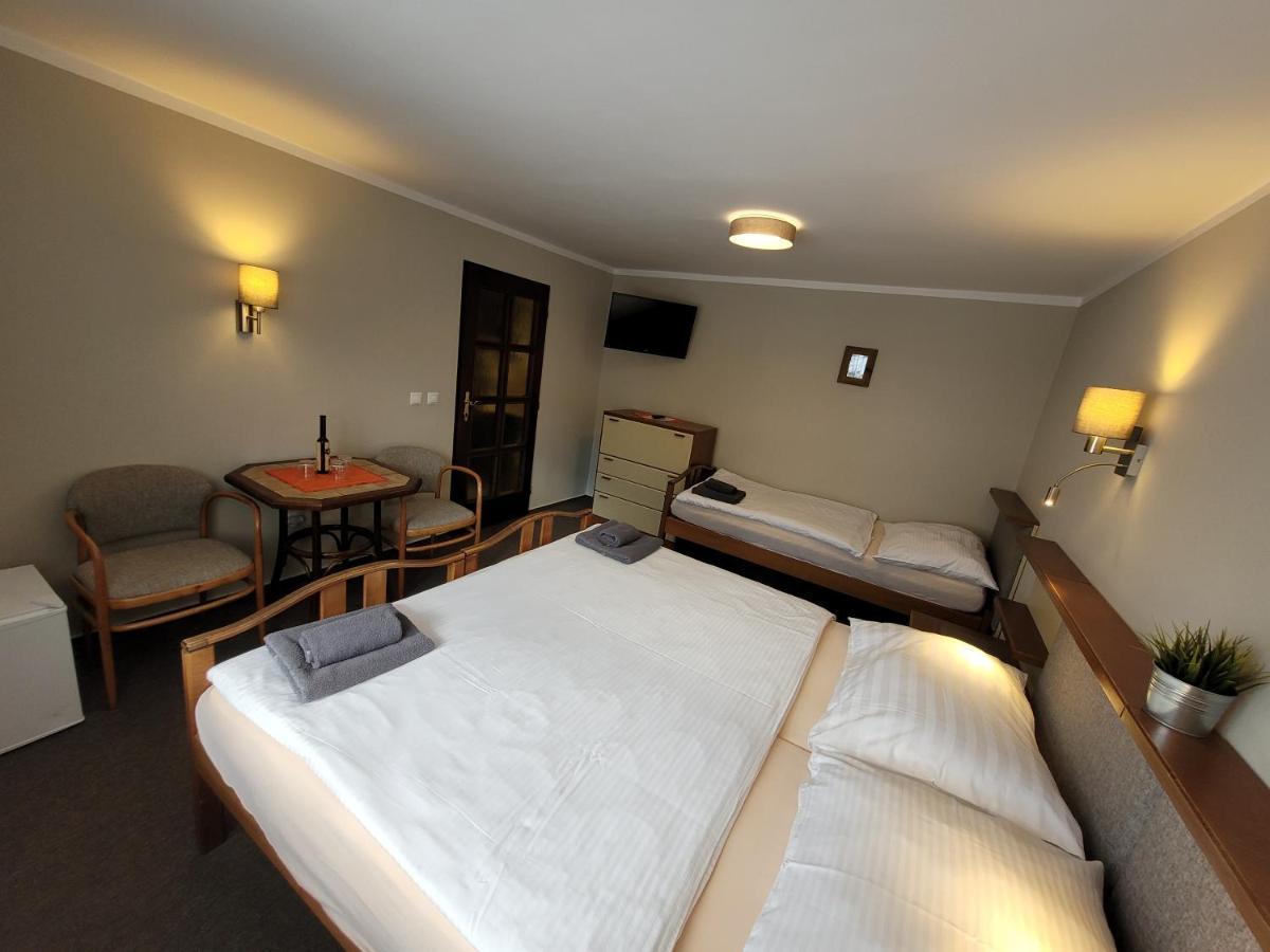 Hotel Stary Mlyn Jeseník Extérieur photo